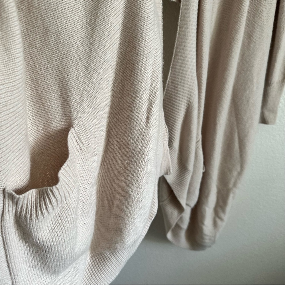 BCBGmaxazria Beige Knit Sweater with Pockets - Picture 14 of 16